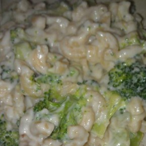 broccoli mac n cheese